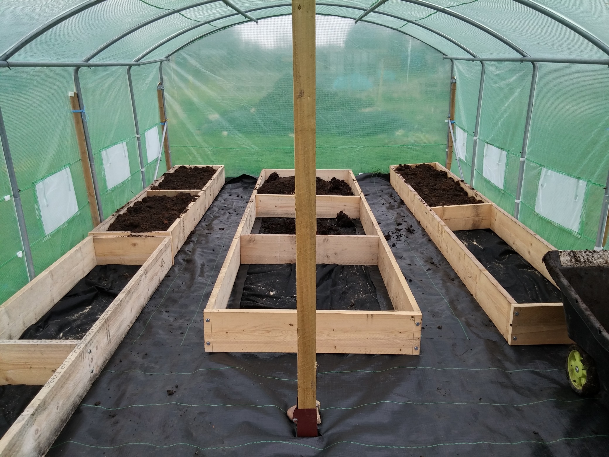 polytunnel setup