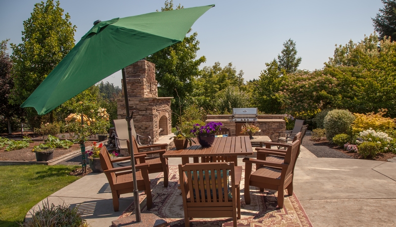 landscape garden seating area